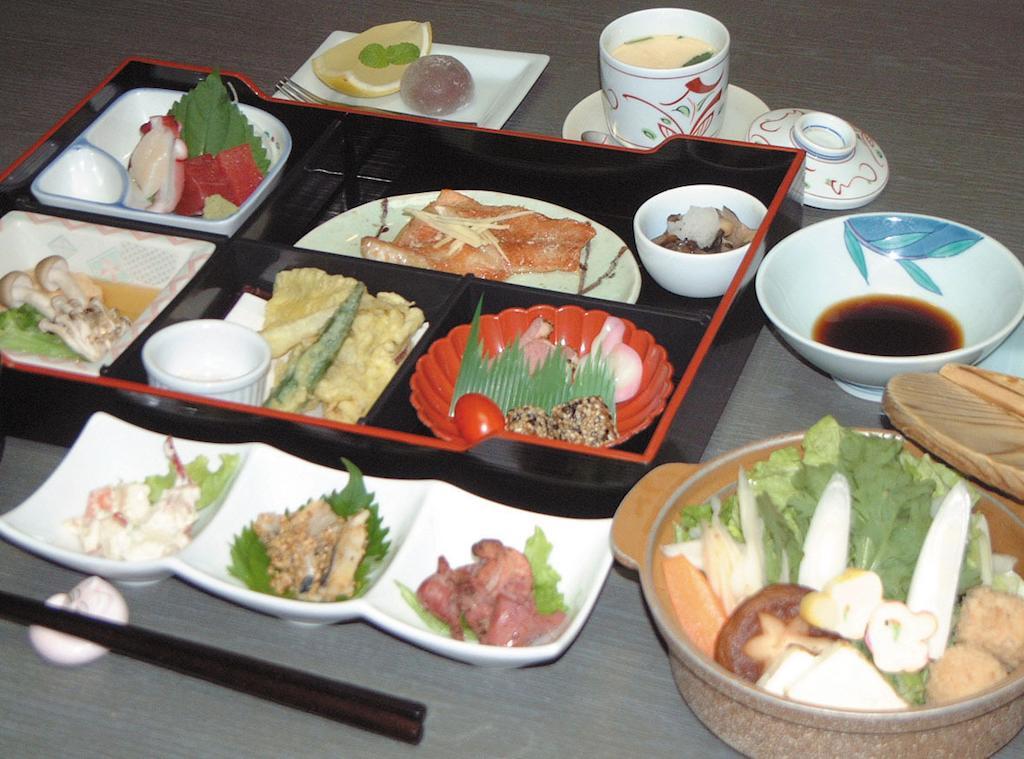 Kirakuya Inn Koriyama  Ngoại thất bức ảnh